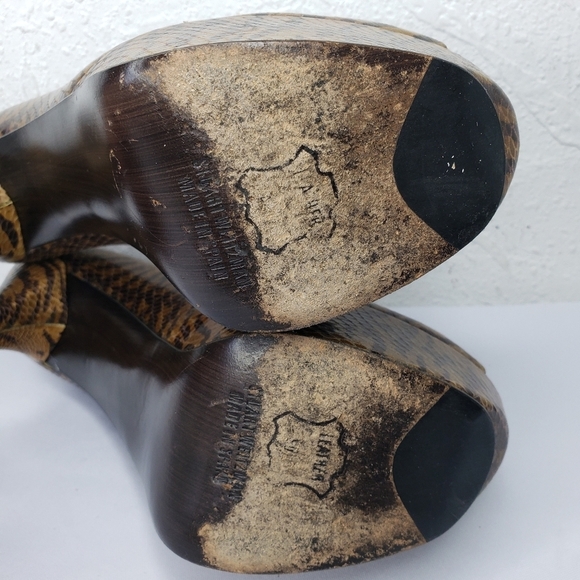 Stuart Weitzman Snake Tiger Print Platform Heels - Picture 11 of 12